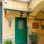 La Perla Del Vesuvio Naples